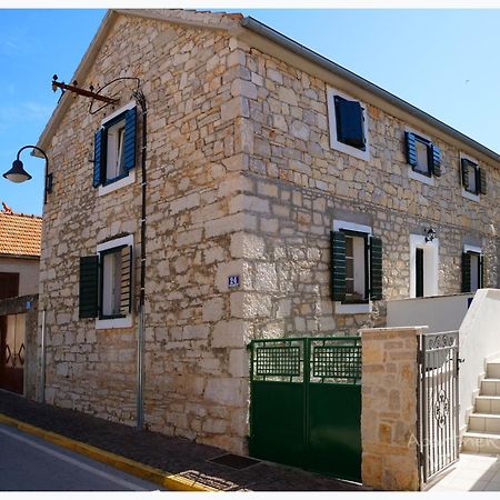 Appartamento Vintage Primošten Esterno foto